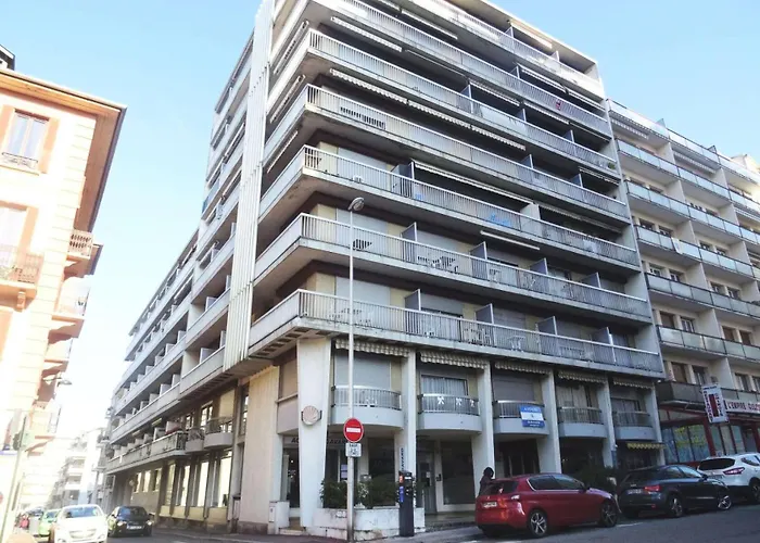 Aixilia - Au Coeur De La Ville, Pour 2 Personnes ! Mae-7494 *